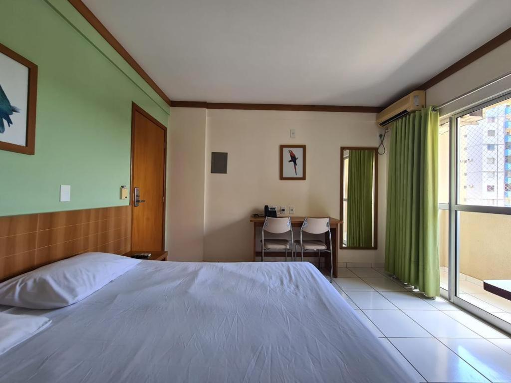Apartment Golden Dolphin Grand - Froio Imoveis