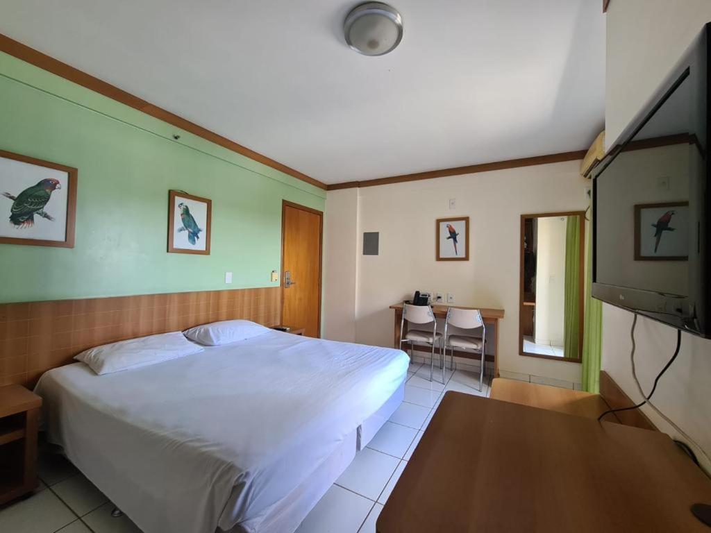 Golden Dolphin Grand - Froio Imoveis Caldas Novas